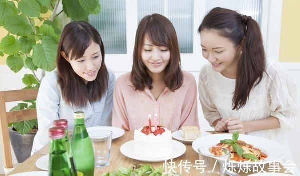 误区|养生误区!医生告诫:晚饭过后,这4件事尽量别做,会适得其反