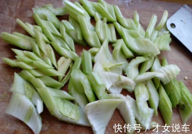 大葱|中秋家宴,4菜1汤已备好,有荤有素,做法简单,用来待客倍有面