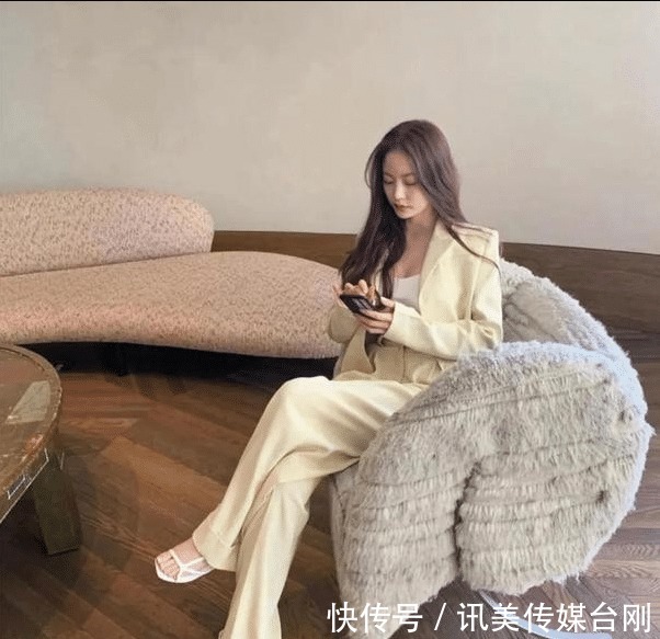 成套|衣服很多却不会穿搭？学会“成套穿”你就赢了！