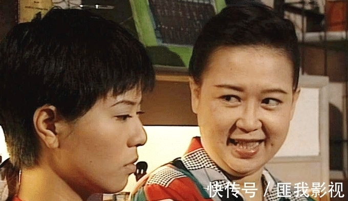 陀枪师姐|朱咪咪被曝名下有9套房,2层半别墅内景曝光,一整柜金器显阔气