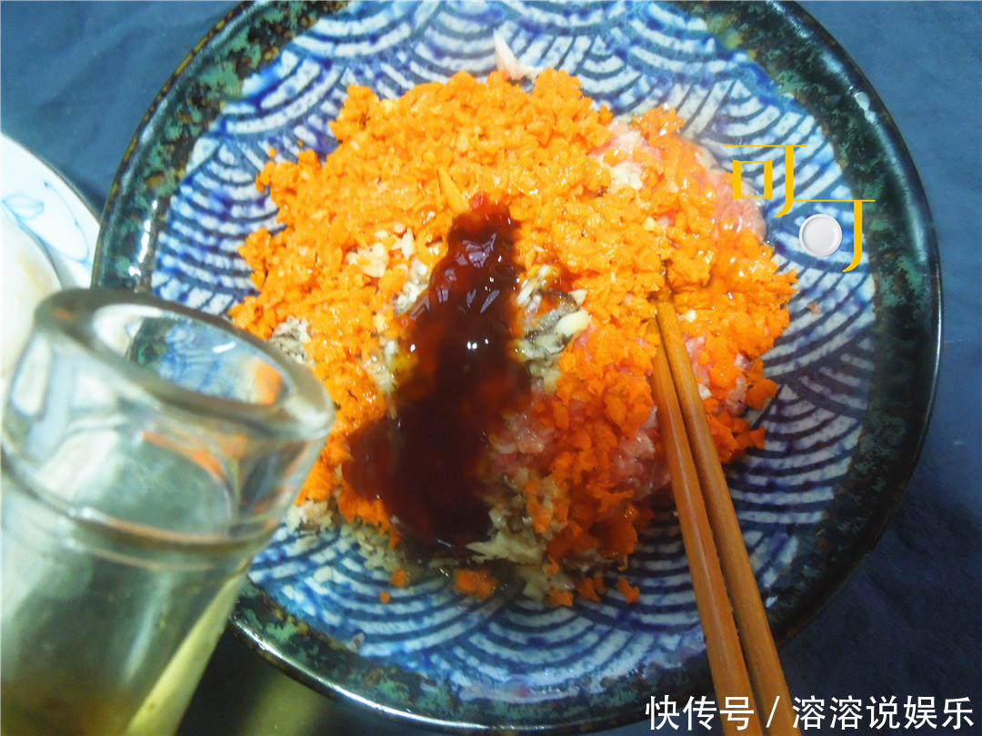  人说|咸蛋黄蒸肉饼，让人罪恶感满满的一道菜，可是谁叫它那么好吃呢