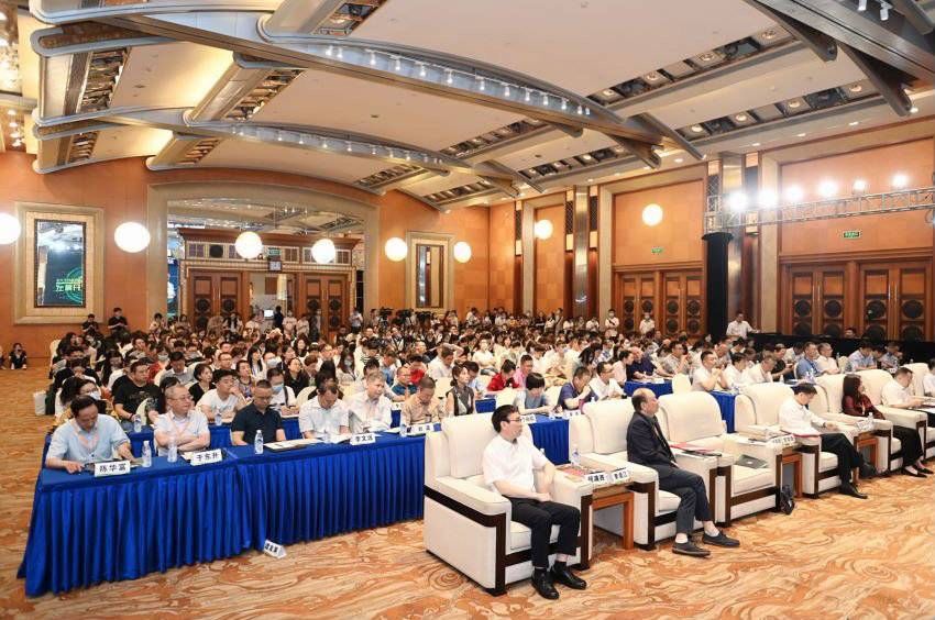 胡俊|精神健康受关注 国内外专家学者齐聚蓉城共探脑科学