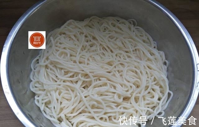 小面姨|凉面新做法,倍儿清香爽口,简单又好吃,调汁秘诀告诉你,快试试