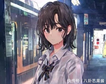 路上|军嫂重生军区大院,路上捡的手镯爆出万个超市,靠空间养3军娃