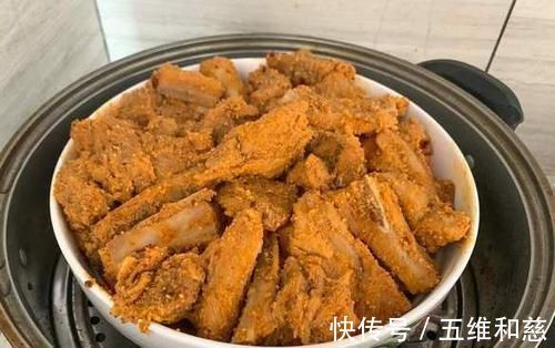 五花肉铺|粉蒸肉别直接蒸,40年老师傅教你2招,香嫩入味,不夹生不油腻