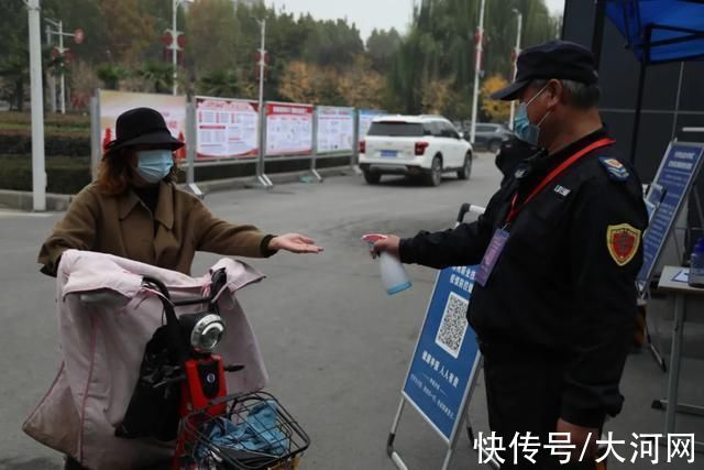 防控|坐标荥阳!现场直击闭环管理中的河南高校!大家放心，一切安好