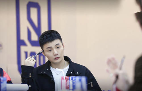 《青春有你3》一不小心就被杨丞琳官宣,LISA继续担任舞蹈导师