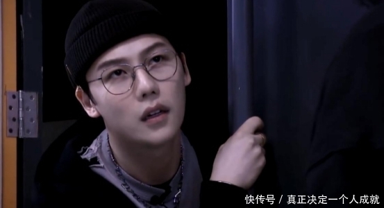 综艺《追光吧哥哥》，两个助力官真的不太喜欢，不是针对个人