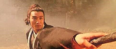 傻大个#5个版本的林冲,前三位都演成了傻大个,只有他才是真正的经典!