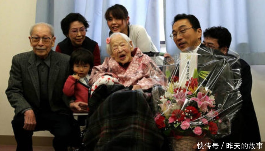 老人|世界最长寿老人，活了三个世纪，晚年道出长寿秘诀仅4个字