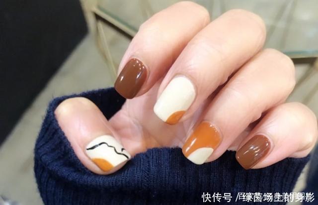 美甲|少女感满满的涂鸦美甲,可爱暴击,快来pick你的那一款吧!