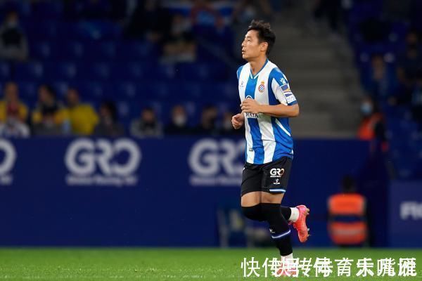 轉(zhuǎn)會|武磊反思哪里做得不夠好--也許轉(zhuǎn)會荷甲是個新選擇
