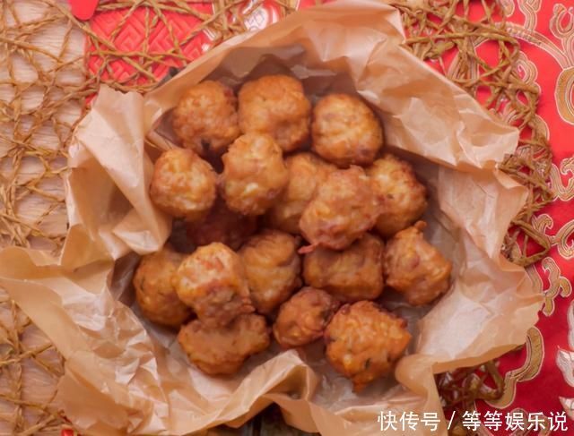 炸肉丸|炸肉丸时,别再放淀粉,厨师:学会3点,肉丸外脆里嫩,还不松散