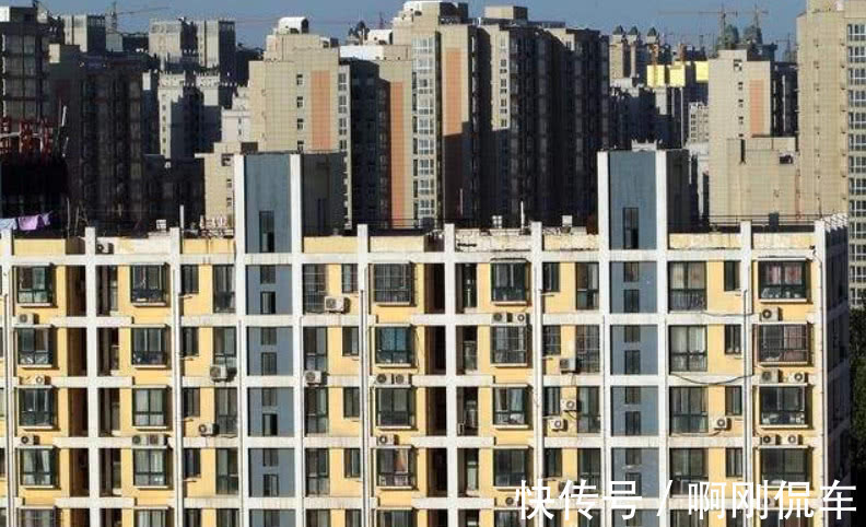 房子|拿走他们的奢侈品!美学者提出打击中国妙招,中国网民纷纷叫好