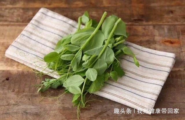 夫妻|100岁夫妻长寿食谱不爱米饭,就爱4样菜,清肠养胃病不找