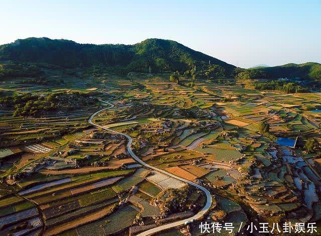 梯田|航拍山东日照五莲县梯田 色彩层叠宛如大地调色盘