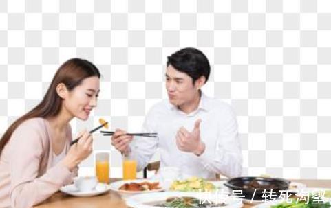 二胎|“接生了一天,全都是男孩”,护士随口一句话,让产妇心头一紧