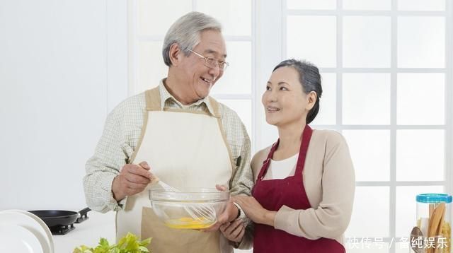 果糖|建议中老年人少吃鸡鸭鱼,若不缺钱多吃这几物,好吃不贵有营养