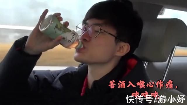 求婚成功|Uzi官宣求婚成功，粉丝调侃Ming打比赛家被偷，Faker再次苦酒入喉