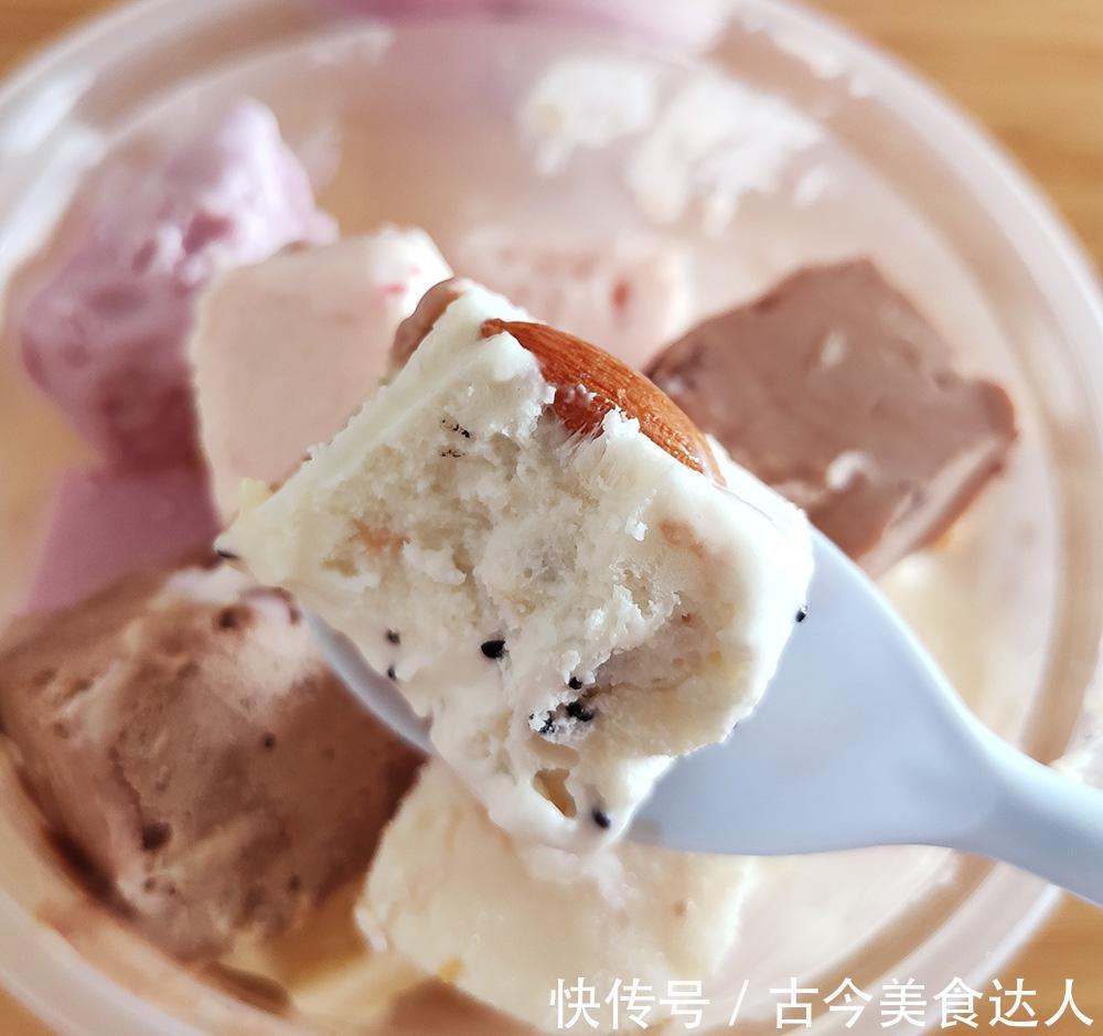 多肉葡萄|一个个口味丰富的小方块不是冰淇淋，而是清凉爽口的厚切酸奶