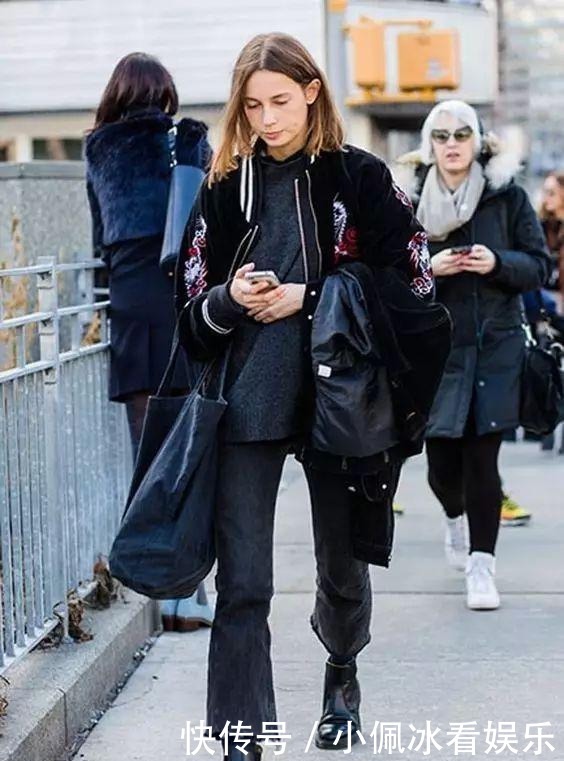 穿搭|今冬火了一种穿法,叫“厚外套+喇叭裤”,精致优雅又保暖,爱了