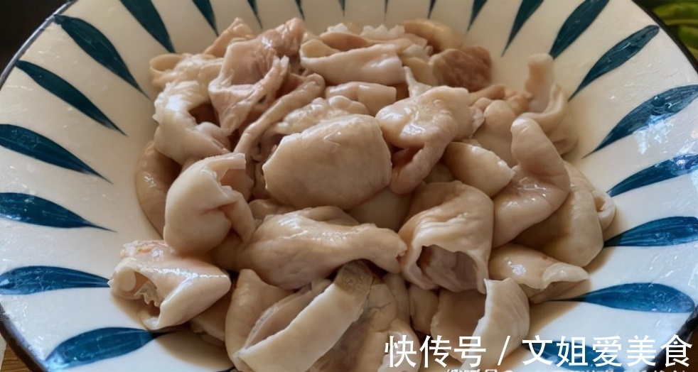 猪大肠|他是猪身上的宝贝,营养价值高,才买5元一斤,懂行的人吃它