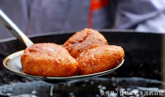 卖光|天津这家干了26年的烫面炸糕,每天早上8点半卖光,想吃的请早