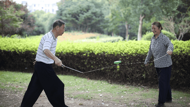 总教头|这位江北“总教头” 天天早上带着他们抖抖抖