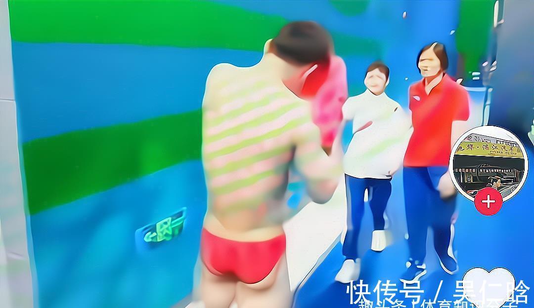 奥运会|领导接见运动员!全红婵伸手同师兄握手,师兄摸头后搞突然袭击