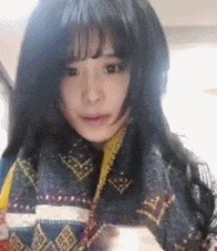 尾巴|收木头回家发现车上有一个尾巴，这是什么哈哈哈哈网友的回复亮了！