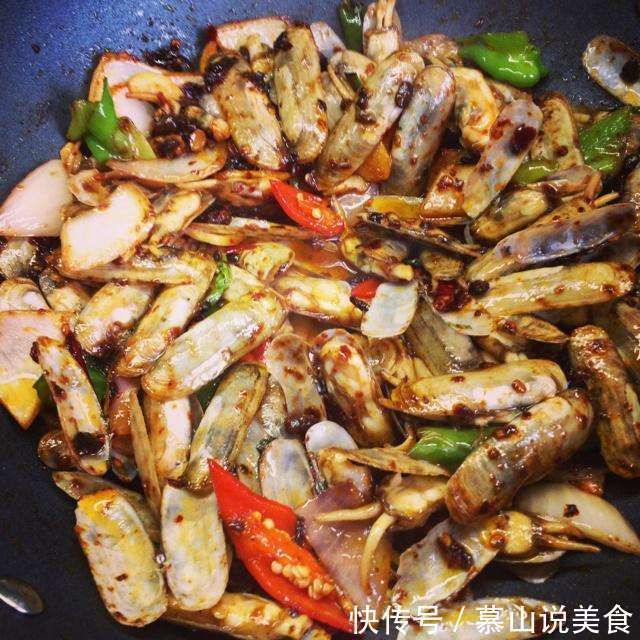 菜谱 香菇黑木耳蒸鸡, 大蒜红烧肉, 爆炒蛏子