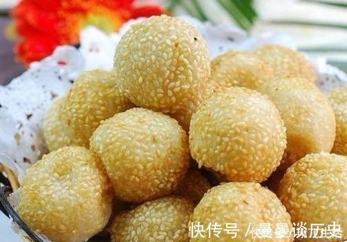 自制“麻球”,一碗糯米粉一碗水,外酥里糯超好吃,关键是不松塌