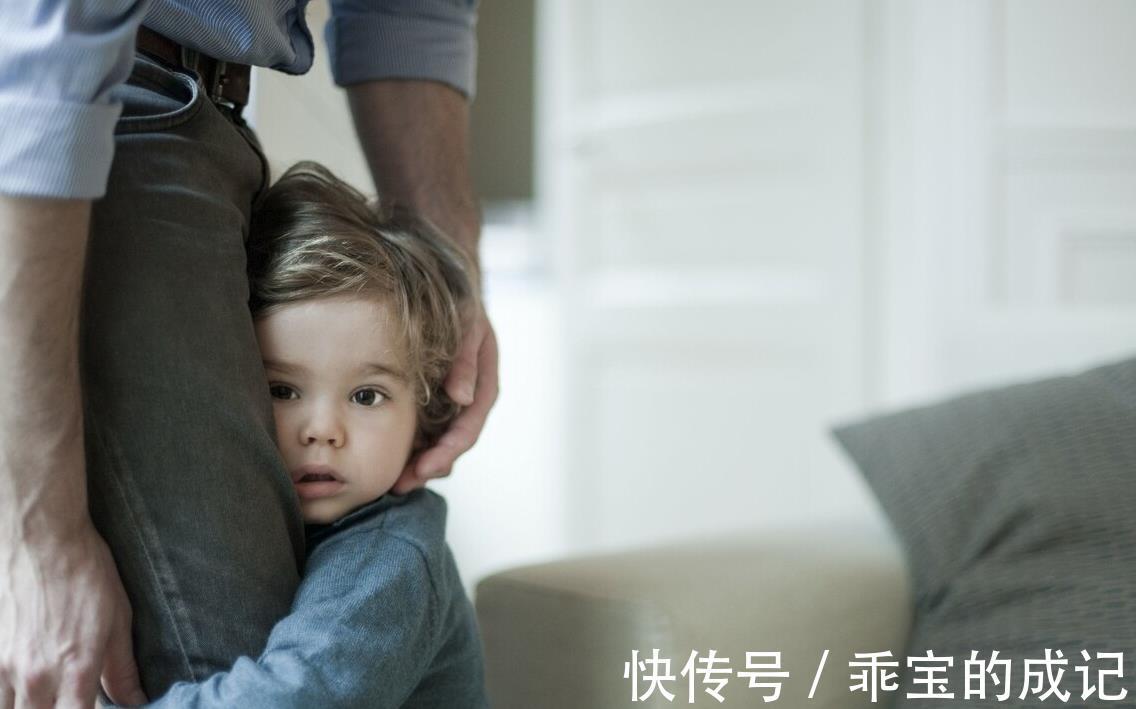 右脑|引领右脑教你如何帮助孩子克服社交敏感症