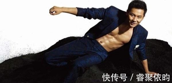 跑男家族秀腹肌,李晨郑恺不算啥,看到郭麒麟,网友发现被骗