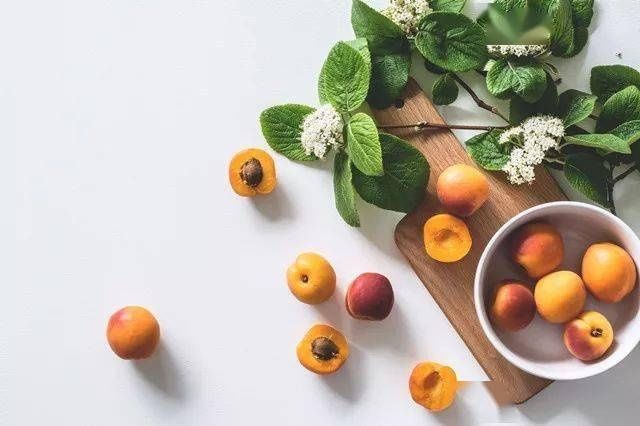 一屋两人三餐四季，就想和你过这样的小日子