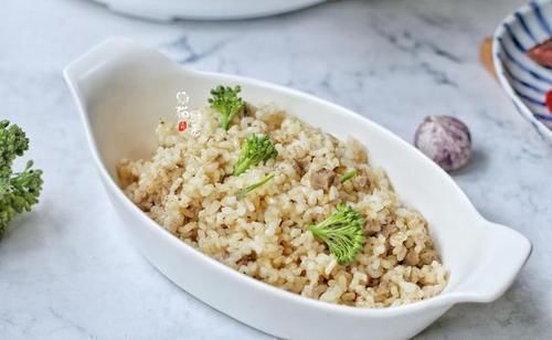 减脂餐|减脂最狠的主食，55岁大妈每天都吃它，减重20斤，年轻不止20岁