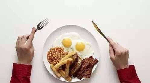 晚饭|晚上不吃饭能减肥养生专家别傻了,这7种食物让你越吃越瘦