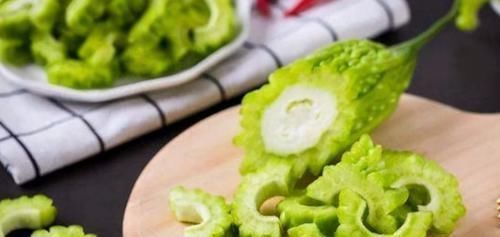 食物|女性担心老太快,常吃3种食物,排毒养颜,抗衰老,滋养肌肤