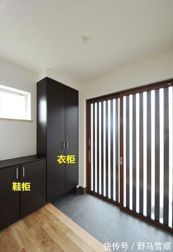 设计|日本的玄关设计太值得学习了,下沉5公分,柜子一半悬空一半落地