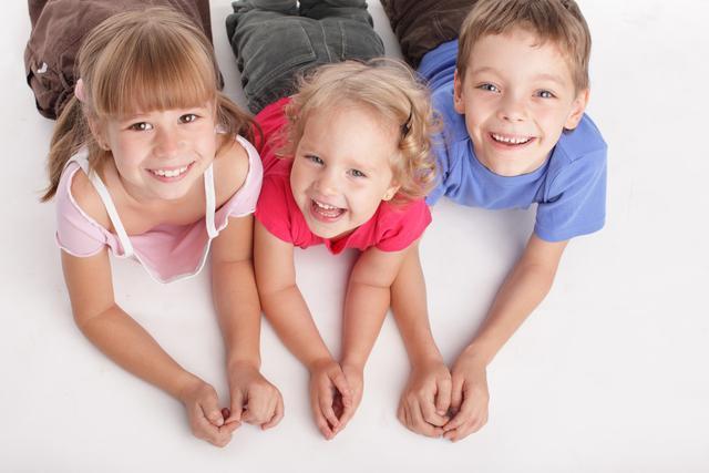 熊出没|爸爸是个追星族,给孩子取名“子怡”,妈妈发怒:你看看自己姓啥