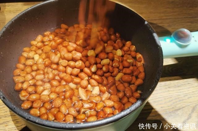 核桃不是最補腦的！它才是真正的補腦“冠軍”，家家戶戶都有！