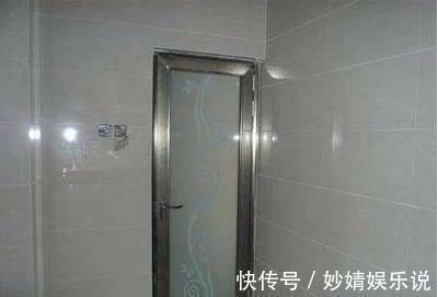 卫生间门|一旦发现工人这样给你装卫生间门,马上喊停,不然后悔的就是你!