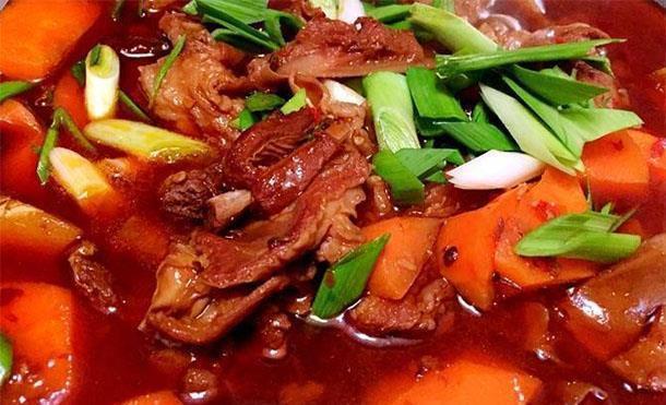 羊肉|隔三差五孩子补钙打篮球,多吃滋补菜,放假比赛第一名,身体强壮