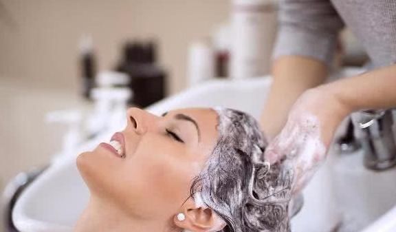 子宫|女性“生理期”，牢记“2洗3不洗”，保养子宫，妇科炎症绕道走！