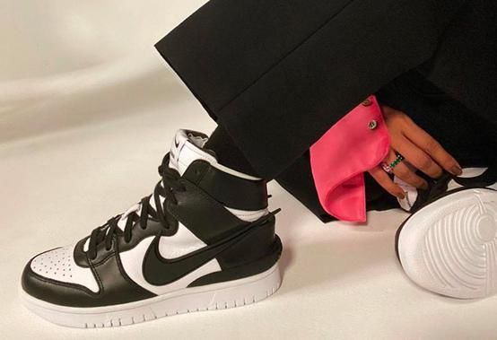 新年纠结穿搭色？经典黑白全档位都齐全