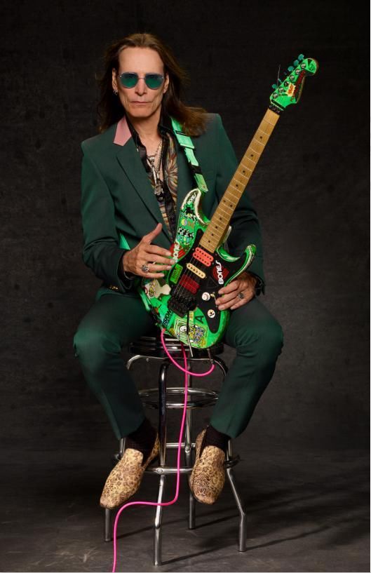 Steve Vai 的经典吉他“GREENMEANIE”诞生的故事