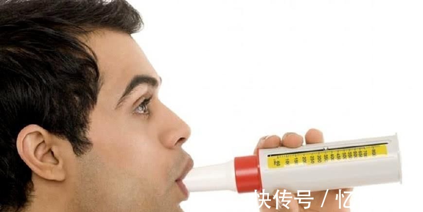 植物蛋白|50岁后, 身上还有这4个特征, 你可能是长寿体质, 连医生都羡慕!