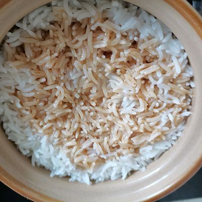 饭汁|三拼煲仔饭