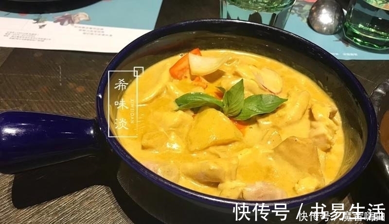 老公|周末邻居请下馆子，摆满一桌，全是特色菜，老公：点菜有水平！