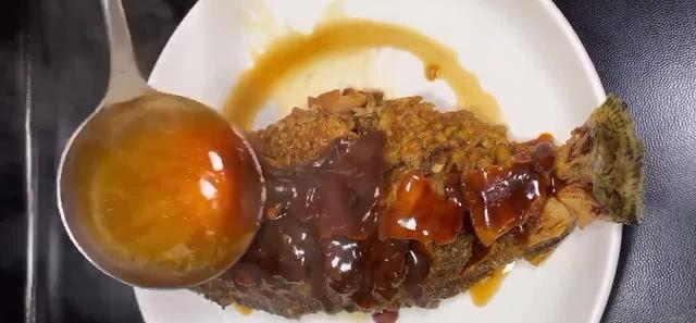 红烧鱼怎么做好吃?2个环节很重要,肉质鲜嫩味美不腥又入味